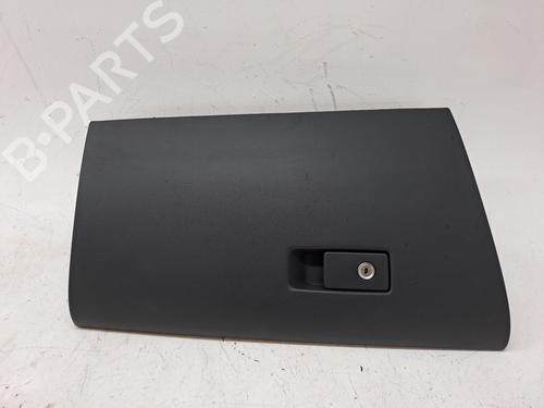 Used Glove box VOLVO XC60 I SUV (156) D3 (150 hp) 26450820