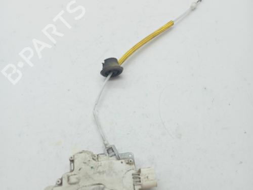 Used Rear right lock AUDI A4 B6 Avant (8E5) 3.0 (220 hp) 23352425