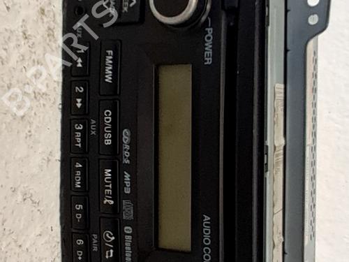radio-kia-carnival-grand-carnival-iii-vq-2005-2006-2007-2008-2009-2010-2011-2012-2013-2014-2015-32258281 main image