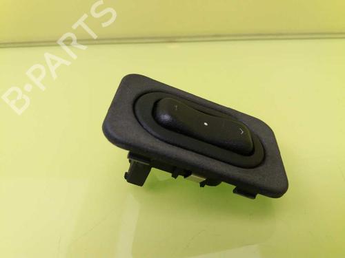 Pulsantiera anteriore destra OPEL MERIVA A MPV (X03) 1.4 16V Twinport LPG (E75) (90 hp) 23382075