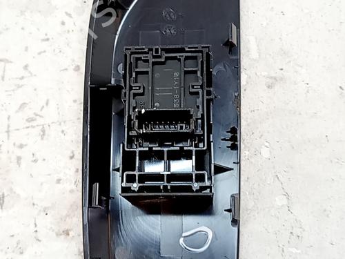 Right front window switch TOYOTA YARIS (_P21_, _PA1_, _PH1_) 1.6 GR 4WD (GXPA16) | BP35721796I26 - Image 2