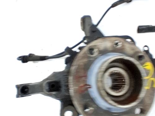 Used Left front steering knuckle Left front steering knuckle RENAULT CLIO IV Grandtour (KH_) 0.9 TCe 90 (90 hp) 34054523 34054523