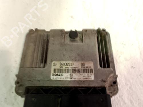 Used Engine control unit (ECU) CHEVROLET CAPTIVA (C100, C140) 2.0 D 4WD (150 hp) 31701287