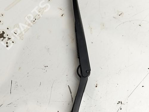 Used Front windshield wiper arm Front windshield wiper arm 37592062 37592062