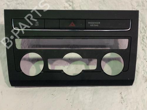 Warning SEAT ATECA (KH7, KHP) 1.4 TSI (150 hp) 32258226