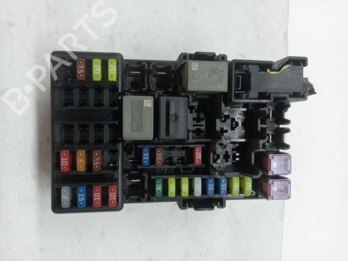 Zekeringkast OPEL CORSA E (X15) 1.4 (08, 68) (90 hp) 23977560