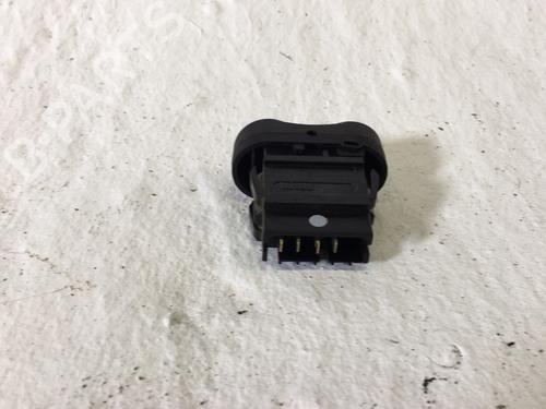 Switch DACIA SANDERO 1.5 dCi | BP38772345I30 - Image 2