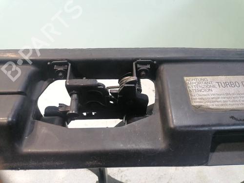 Frontplate/Frontkurv AUDI A4 B5 Avant (8D5) 2.5 TDI (150 hp) 23939848