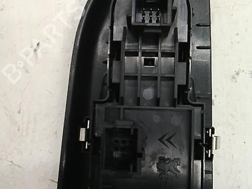 Left front window switch OPEL CORSA F (P2JO) 1.2 (68) | BP40549280I27 - Image 2