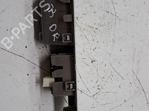 Right rear window switch TOYOTA URBAN CRUISER (_P1_) 1.4 D-4D (NLP110_, NLP110R) | BP23974189I28 