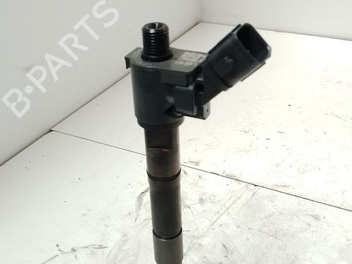 Injektor für Injektor VOLVO V40 Hatchback (525) D2 (120 hp) 39740997 39740997