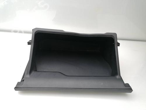 Glove box TOYOTA HILUX VIII Pickup (_N1_) 2.4 D 4WD (GUN125_, GUN125R) | BP26210137C95 