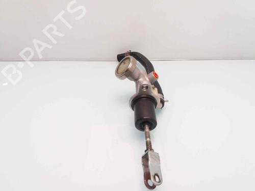 Used Clutch slave cylinder NISSAN NAVARA NP300 (D40) 2.5 dCi 4WD (D40TT, D40T, D40M, D40BB) (190 hp) 23893149