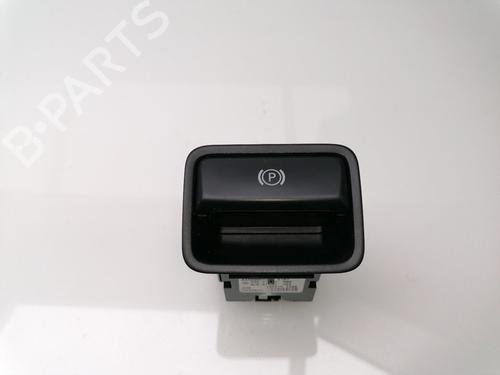Used Hand brake MERCEDES-BENZ A-CLASS (W176) A 250 (176.044) (211 hp) 23405324