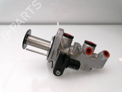 Hovedbremsesylinder VW POLO VI (AW1, BZ1, AE1) 1.0 TSI (95 hp) 23938168