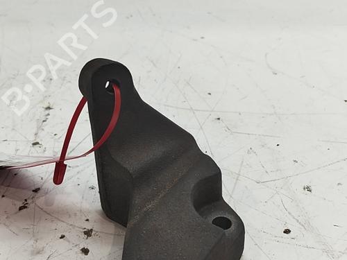 Used Engine mount Engine mount LAND ROVER RANGE ROVER EVOQUE (L538) 2.0 D 4x4 (150 hp) 40622836 40622836