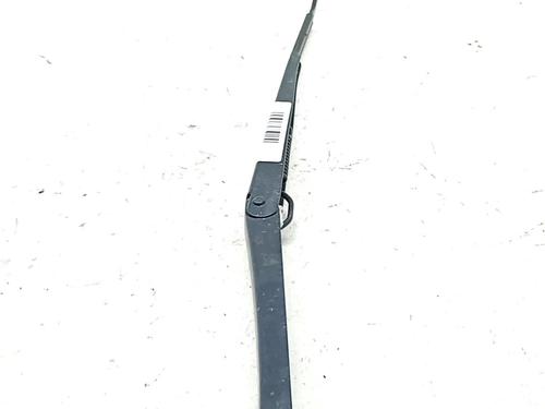 Used Front windshield wiper arm Front windshield wiper arm SAAB 9-3 Estate (E50) 1.9 TiD (150 hp) 33764379 33764379