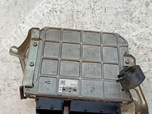 engine-control-unit-ecu-toyota-auris-_e15_-2006-2007-2008-2009-2010-2011-2012-2013-38990684 main image