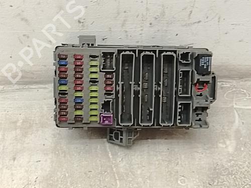 Scatola fusibili Scatola fusibili HONDA CR-V III (RE_) 2.0 i-VTEC (RE5, RE1) (150 hp) 37160083 37160083