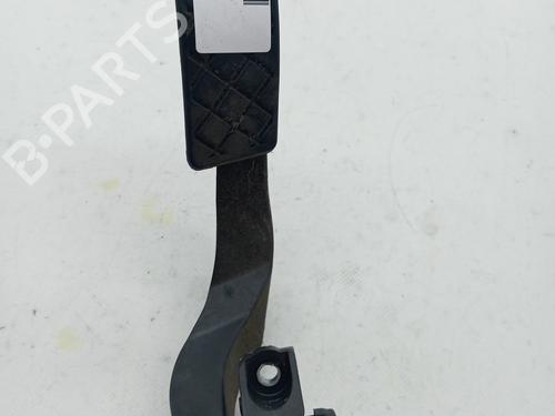Pedal AUDI A4 B6 Avant (8E5) 3.0 (220 hp) 23352302