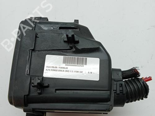 Sikringsdose ALFA ROMEO GIULIA (952_) 2.2 D (952AEM250, 952AEA250) (160 hp) 31369299