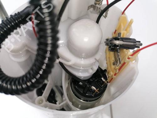 Used Fuel pump NISSAN QASHQAI II (J11, J11_) 1.3 DIG-T (160 hp) 23940299