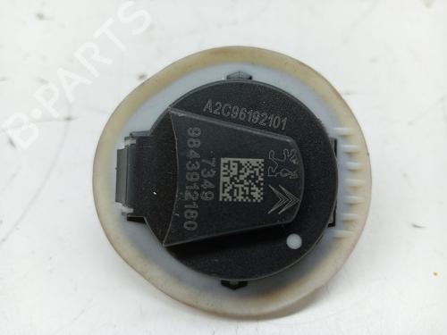 Used Electronic sensor OPEL CORSA F (P2JO) 1.2 (68) (101 hp) 23364357