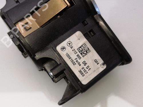 Used Headlight switch MERCEDES-BENZ A-CLASS (W176) A 180 CDI (176.000) (109 hp) 23380352