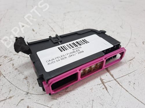 Used Fuse box AUDI A4 B8 (8K2) 2.0 TDI (136 hp) 23975734