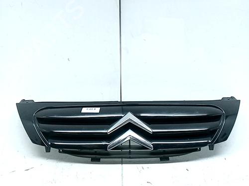 Used Grille CITROËN C3 I (FC_, FN_) 1.1 i (60 hp) 29822423
