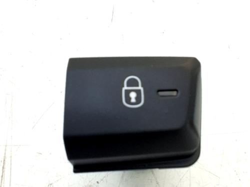 Interruttore PEUGEOT 2008 I (CU_) 1.5 BlueHDI 120 (120 hp) 32106541