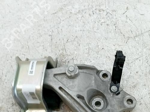 Used Engine mount Engine mount 37288494 37288494