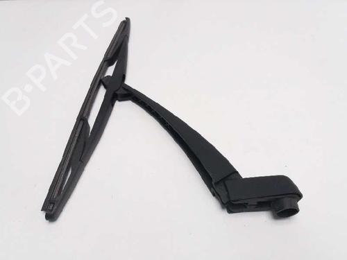 Used Rear windshield wiper arm RENAULT CLIO III (BR0/1, CR0/1) 1.2 16V (BR02, BR0J, BR11, CR02, CR0J, CR11) (75 hp) 23935195
