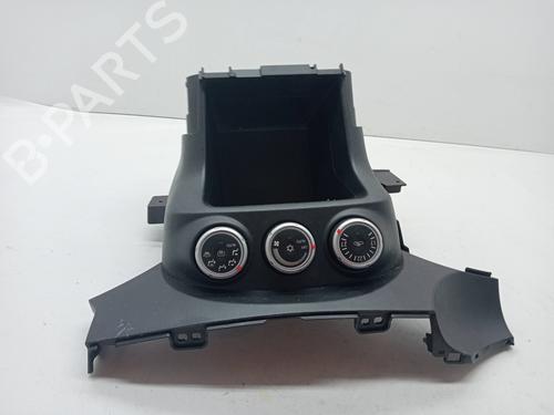 Used Climate control MITSUBISHI OUTLANDER II (CW_W) 2.0 DI-D (CW8W) (140 hp) 23352001