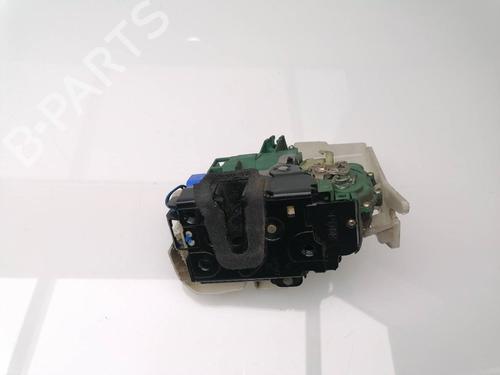 Højre fortil lås VW POLO (9N_, 9A_) 1.9 TDI (101 hp) 24426271