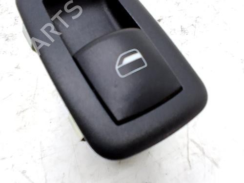 Used Right rear window switch Right rear window switch FIAT FREEMONT (345_) 2.0 JTD (140 hp) 33772349 33772349