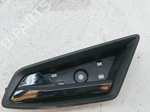 Venstre fortil invendig håndtag Venstre fortil invendig håndtag RENAULT 5 E-Tech 120 (122 hp) 39740287 39740287
