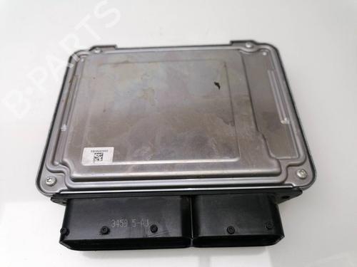Used Engine control unit (ECU) SEAT LEON ST (5F8) 2.0 TDI (150 hp) 23381207