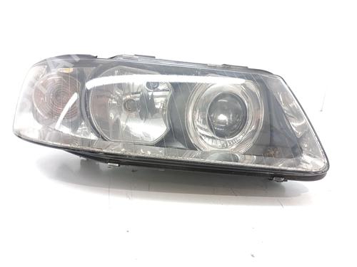 Blinklys foran høyre AUDI A3 (8L1) 1.9 TDI (130 hp) 28141848