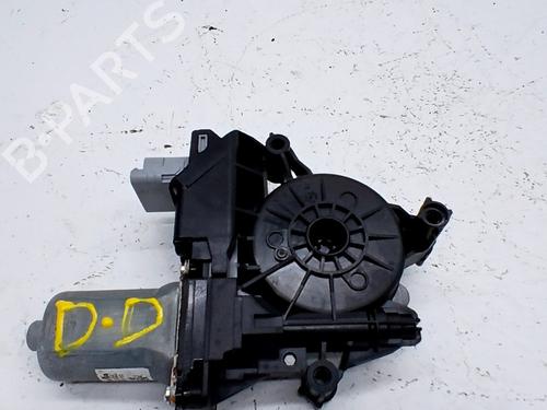 Used Right front window motor Right front window motor PEUGEOT 2008 II (UD_, US_, UY_, UJ_, UR_, UC_) 1.5 BlueHDI 110 (UDYHSK) (110 hp) 39401573 39401573