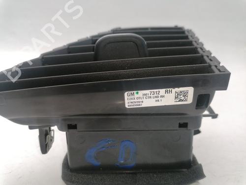 Used Air vent OPEL INSIGNIA B Grand Sport (Z18) 1.6 CDTi (68) (136 hp) 23421372