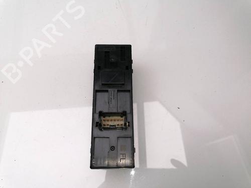 Used Left front window switch NISSAN QASHQAI II (J11, J11_) 1.3 DIG-T (160 hp) 23940274