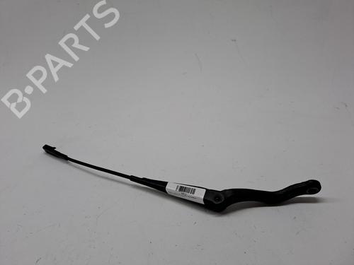 Used Front windshield wiper arm OPEL CORSA E (X15) 1.4 (08, 68) (90 hp) 27519494