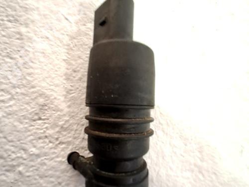 Used Washer pump BMW X3 (E83) 2.0 d (150 hp) 29559172
