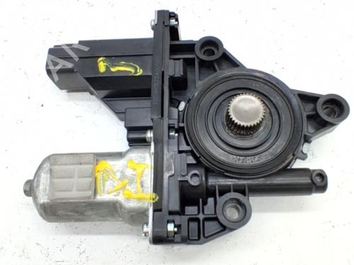 Left front window motor KIA CARENS IV 1.7 CRDi | BP40545970E21 - Image 2