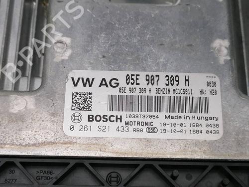 Motorstyringsenhet SEAT LEON ST (5F8) 2.0 TDI (150 hp) 23421007