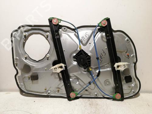 Front right window mechanism FIAT STILO (192_) 1.9 JTD (192_XF1A) | BP25988527C23