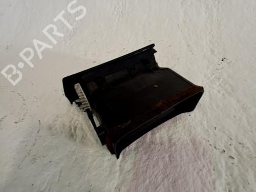 Air vent TOYOTA COROLLA (_E12_) 1.6 VVT-i (ZZE121_, ZZE121R) | BP29558224I21 