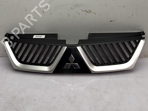 Grill Grill MITSUBISHI OUTLANDER II (CW_W) 2.0 DI-D (CW8W) (140 hp) 34114851 34114851
