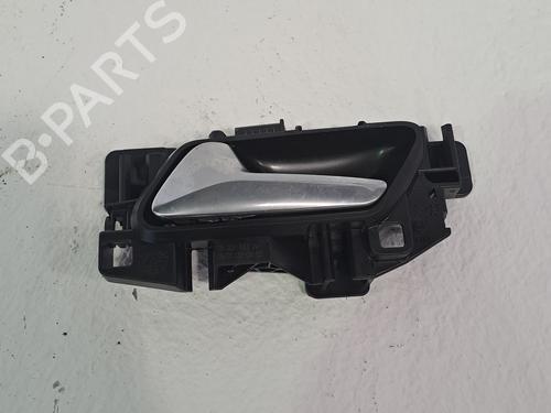 Venstre fortil invendig håndtag OPEL MOKKA 1.2 (76) (131 hp) 28072902